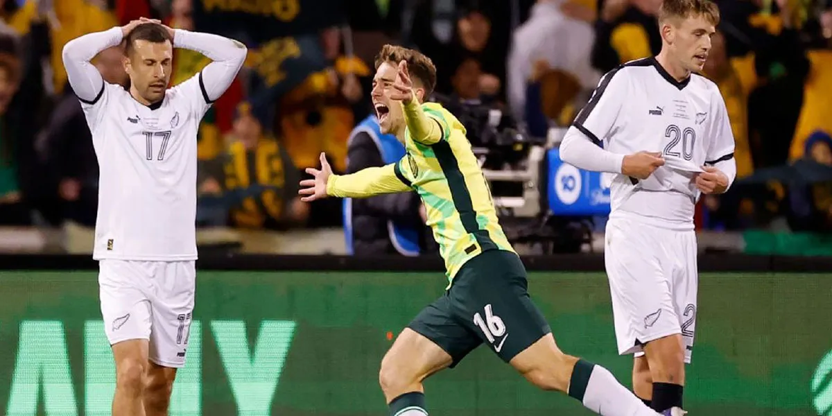 Max-Balard-Jadi-Pahlawan,-Cetak-Gol-Kemenangan-di-Debut-untuk-Australia
