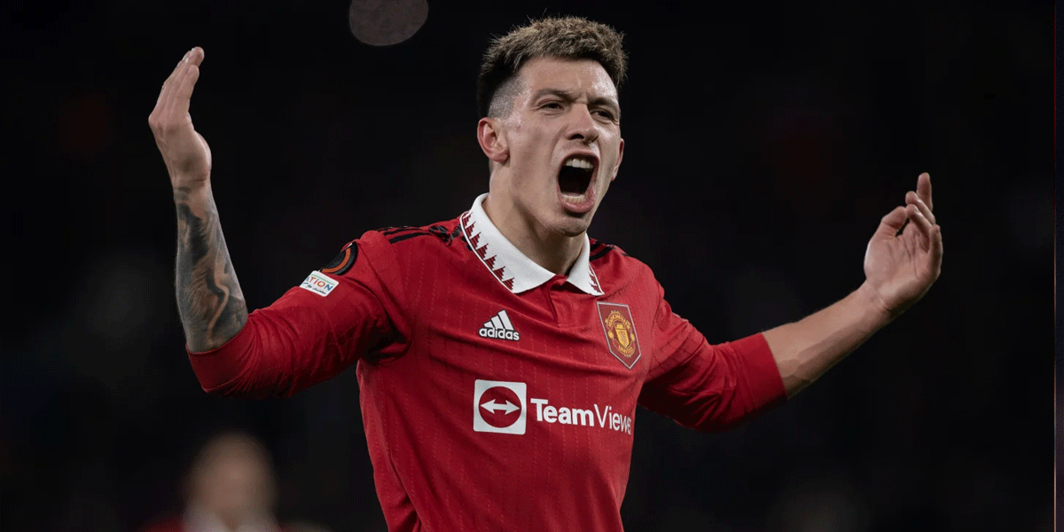 Comeback Lisandro Martinez: Penguat Baru Untuk Lini Belakang Man United