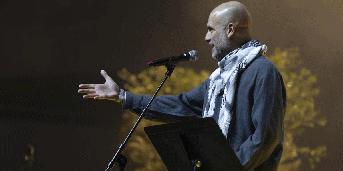 Pep Guardiola Sampaikan Dukungan Emosional untuk Anak Palestina